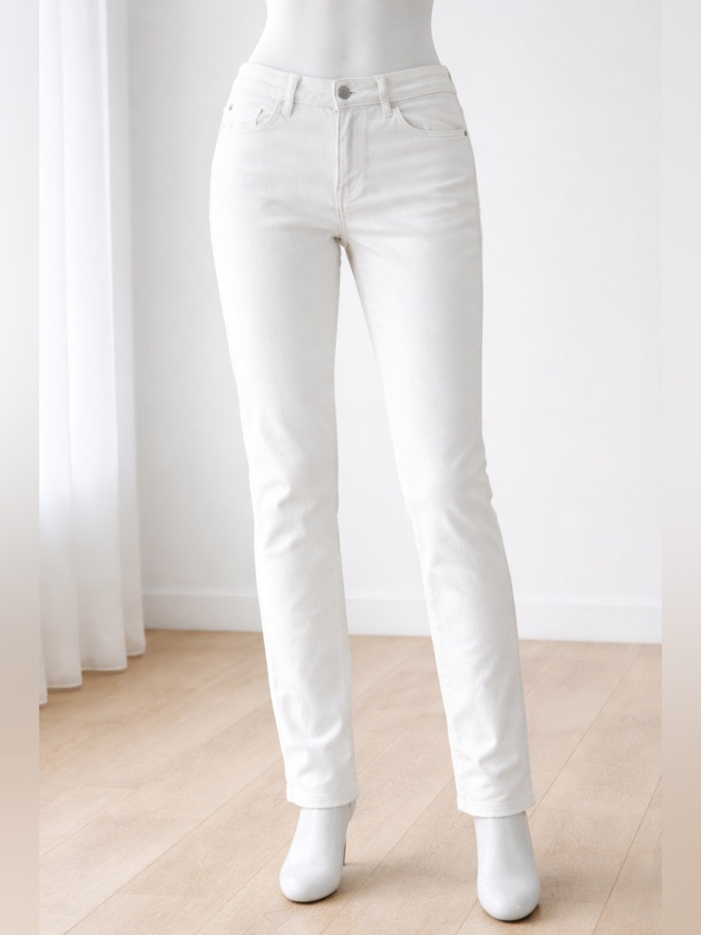 Blank NYC White Slim Straight Jeans Women’s 28 High Rise Ankle Zip Stretch